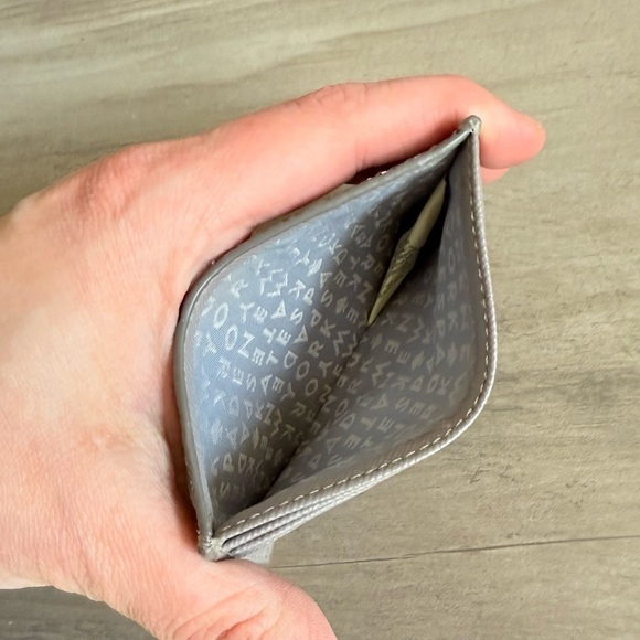 Kate Spade Gray And Silver Sequin Card Holder Wallet - Picture 4 of 5